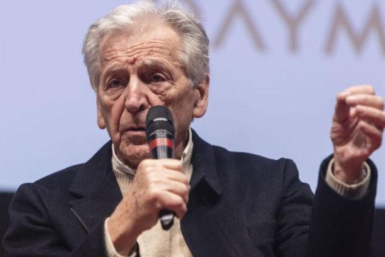Το «Ζ» καρφώθηκε στην καρδιά της πόλης